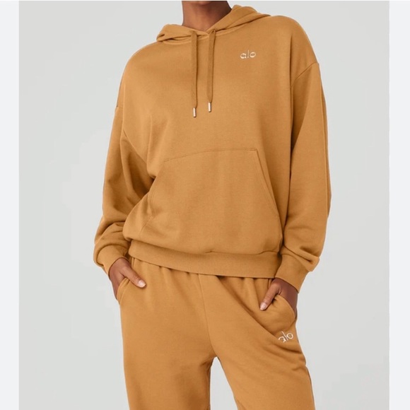 ALO Yoga Sweaters - ALO Yoga Tan Hoodie Sweater